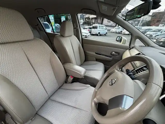 日産 ティーダ 15M SV +プラズマ 熊本県 2012(平24)年 7.4万km シルキーベージュ 純正7インチナビ(MP311D-A)/【ワンセグTV/Bluetooth/DVD/CD】/オートライト/ETC/純正フロアマット/取扱説明書