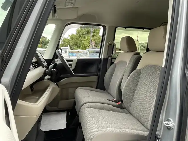 ホンダ Ｎ ＢＯＸ G L ホンダセンシング 愛媛県 2017(平29)年 4.4万km ルナシルバーM 社外SDナビ/【Bluetooth/ワンセグ/CD】/純正ドライブレコーダー/バックカメラ/追従クルーズコントロール/レーンキープアシスト/プッシュスタート/片側パワースライドドア/ETC/LEDヘッドライト/衝突被害軽減システム/レーンキープアシスト