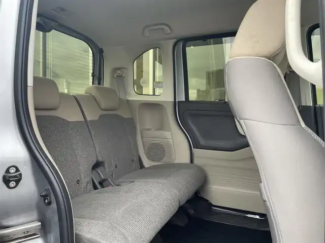 ホンダ Ｎ ＢＯＸ G L ホンダセンシング 愛媛県 2017(平29)年 4.4万km ルナシルバーM 社外SDナビ/【Bluetooth/ワンセグ/CD】/純正ドライブレコーダー/バックカメラ/追従クルーズコントロール/レーンキープアシスト/プッシュスタート/片側パワースライドドア/ETC/LEDヘッドライト/衝突被害軽減システム/レーンキープアシスト