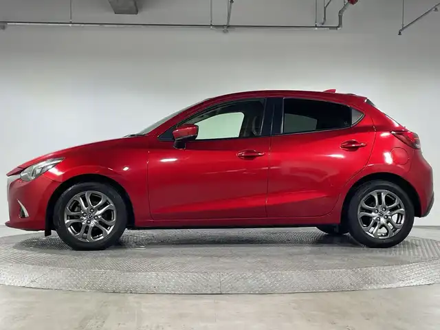 マツダ デミオ XDテーラードブラウン 神奈川県 2017(平29)年 5万km ソウルレッドプレミアムメタリック i-ACTIVSENSE/純正ナビ/・BT/フルセグTV/CD/DVD/AUX/USB/ETC/アイドリングストップ機能/シートヒーター(D/N)/革巻きステアリング/ステアリングスイッチ/Autoライト/パドルシフト/コーナーセンサー/シートリフター/ヘッドアップディスプレイ/LEDヘッドライト/電動格納ミラー/ウィンカーミラー/純正フロアマット/純正16インチアルミホイール