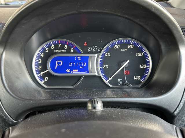 日産 デイズ ハイウェイスターG 静岡県 2015(平27)年 7.2万km プレミアムパープルP 純正ナビ/・（Bluetooth/CD/DVD/TV/AUX/ラジオ）/主要装備/・エマージェンシーブレーキー/・レーンキープアシスト/・横滑り防止装置/・アイドリングストップ/・全方位カメラ/・アラウンドビューモニター/・ステアリングリモコン/・ハーフレザーシート/・ベンチシート/・キセノンヘッドライト/・純正アルミホイール/・純正フロアマット/・ドライブレコーダー/・ETC/・インテリキー