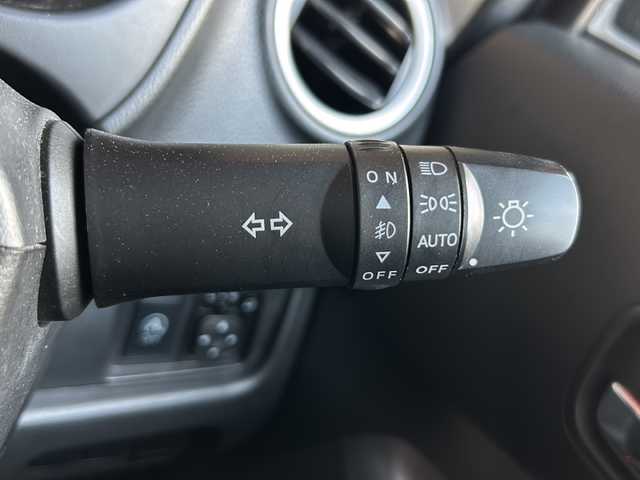 日産 デイズ ハイウェイスターG 静岡県 2015(平27)年 7.2万km プレミアムパープルP 純正ナビ/・（Bluetooth/CD/DVD/TV/AUX/ラジオ）/主要装備/・エマージェンシーブレーキー/・レーンキープアシスト/・横滑り防止装置/・アイドリングストップ/・全方位カメラ/・アラウンドビューモニター/・ステアリングリモコン/・ハーフレザーシート/・ベンチシート/・キセノンヘッドライト/・純正アルミホイール/・純正フロアマット/・ドライブレコーダー/・ETC/・インテリキー