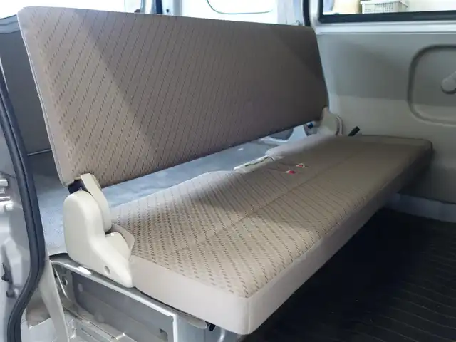 スズキ エブリイ PC リミテッド 静岡県 2020(令2)年 12.6万km シルキーシルバーメタリック 法人ワンオーナー・禁煙車/車検令和8年11月/前席パワーウインド/純正リモコンキー/オーバーヘッドコンソール/純正ゴムマット/純正ドアバイザー/保証書・取説