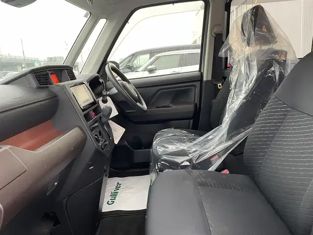 トヨタ ルーミー X S 石川県 2017(平29)年 8.3万km シルバー 4WD/純正メモリーナビ/純正CD/ワンセグTV/スマートキー/プッシュスタート/電動ミラー/レーダーブレーキ/オートライト/片側パワースライドドア/エアコン