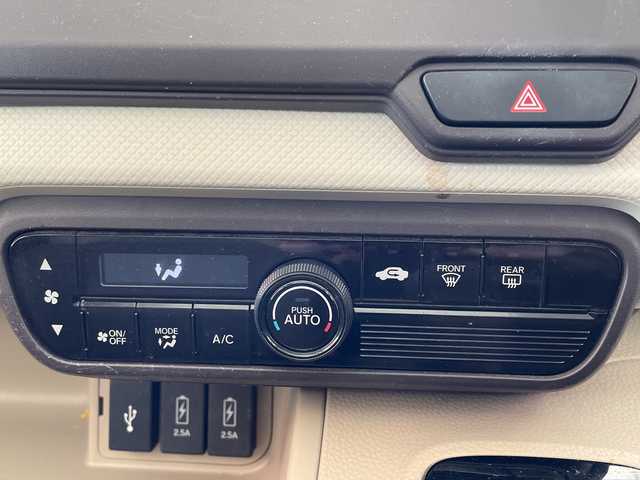 ホンダ Ｎ ＢＯＸ G L ホンダセンシング 埼玉県 2019(平31)年 4.5万km プラチナホワイトパール ホンダセンシング /純正メモリナビ/　　CD/DVD/BT/フルセグ /バックカメラ /片側パワースライドドア /レーダークルーズコントロール /LEDオートライト /ステアリングスイッチ /ETC /禁煙車