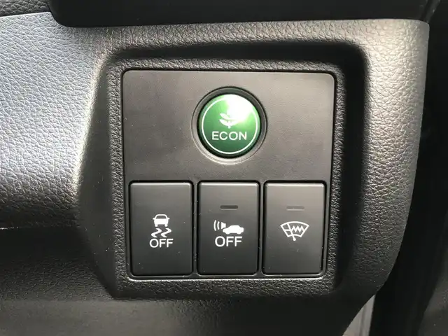 ホンダ ヴェゼル ハイブリッド Z 栃木県 2014(平26)年 12.7万km ルーセブラックM 株)IDOMが運営する【じしゃロン小山店】の自社ローン専用車両になります。こちらは現金またはオートローンご利用時の価格です。自社ローンご希望の方は別途その旨お申付け下さい//禁煙車/純正フルセグナビ/（CD/DVD/AM/FMラジオ）/(Bluetooth)/スマートキー/プッシュスタート/バックカメラ/ＥＴＣ/クルーズコントロール/シティブレーキアクティブシステム/シートヒーター/チップアップシート/ルーフレール/ステアリングリモコン/パドルシフト/電動格納ドアミラー/パワーウインドウ/オートライト/自動防眩ミラー