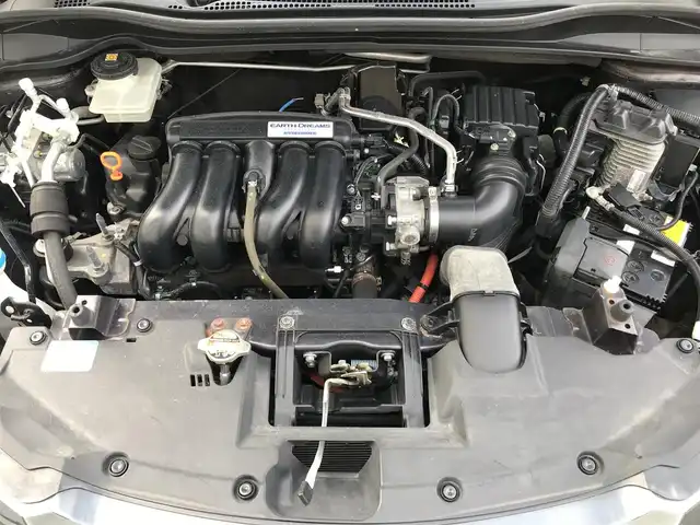 ホンダ ヴェゼル ハイブリッド Z 栃木県 2014(平26)年 12.7万km ルーセブラックM 株)IDOMが運営する【じしゃロン小山店】の自社ローン専用車両になります。こちらは現金またはオートローンご利用時の価格です。自社ローンご希望の方は別途その旨お申付け下さい//禁煙車/純正フルセグナビ/（CD/DVD/AM/FMラジオ）/(Bluetooth)/スマートキー/プッシュスタート/バックカメラ/ＥＴＣ/クルーズコントロール/シティブレーキアクティブシステム/シートヒーター/チップアップシート/ルーフレール/ステアリングリモコン/パドルシフト/電動格納ドアミラー/パワーウインドウ/オートライト/自動防眩ミラー