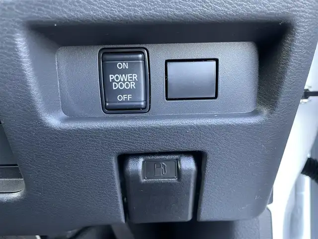 日産 ルークス ハイウェイスター X 東京都 2025(令7)年 0.1千km パール 登録済み未使用車/純正9インチディスプレイオーディオ/バックカメラ/アップルカープレイ/アンドロイドオート/HDMI/両側パワースライドドア/純正14インチアルミホイール/LEDヘッドライト/オートライト/オートマチックハイビーム/充電ポート/ステアリングスイッチ