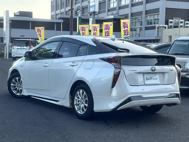 トヨタ プリウス Sセーフティプラス 島根県 2017(平29)年 7.2万km ホワイトパールクリスタルシャイン 純正アルパイン製９型メモリナビ　/フルセグＴＶ・ＤＶＤ再生・Ｂｌｕｅｔｏｏｔｈ接続　/バックカメラ　/ビルトインＥＴＣ　/モデリスタフルエアロ/ヘッドアップディプレイ/クルーズコントロール/衝突被害軽減ブレーキ　/レーンキープアシスト/前後コーナーセンサー/横滑り防止装置　/純正LEDヘッドライト/アイドリングストップ/スマートキー/プッシュスタート/社外15インチアルミホイール/純正フロアマット