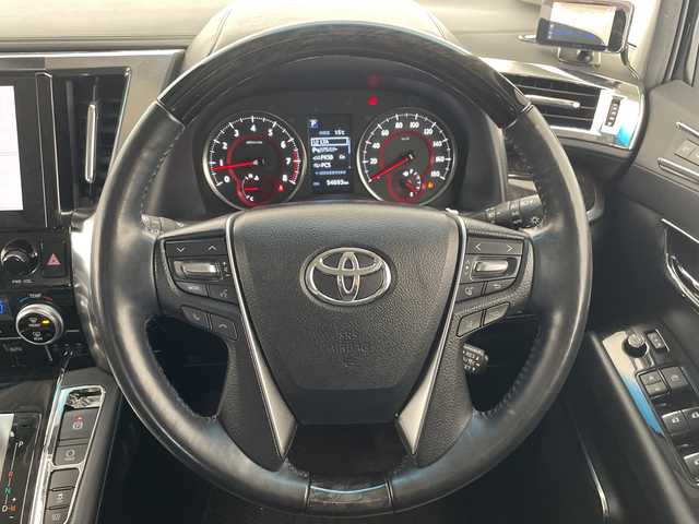 トヨタ アルファード S Cパッケージ 愛知県 2020(令2)年 5.5万km ブラック モデリスタエアロ/純正9型ディスプレイオーディオナビ/フリップダウンモニター/三眼LEDヘッドライト/両側パワースライドドア/レーダークルーズコントロール/シートヒーター/エアシート/バックカメラ/電動リアゲート/パワーシート/コーナーセンサー/純正アルミホイール/リアオートエアコン/レーンキープアシスト/オートマチックハイビーム/ドライブレコーダー/ETC/衝突軽減システム/フルセグ/CD DVD/Bluetooth/ステアリングスイッチ/スマートキー/プッシュスタート