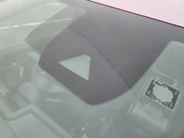 日産 ノート X 茨城県 2021(令3)年 8万km ピンク メーカーオプション9型ナビ/フルセグTV/アラウンドビューモニター/ビルトインETC2.0/ドライブレコーダー/デジタルルームミラー/レーダークルーズコントロール/フロント/バックソナー/プロパイロット/後側方車両検知機能/SOSコール/全方位運転支援システム/・エマージェンシーブレーキ/・前後踏み間違い衝突防止アシスト/・標識検知機能/・車線逸脱防止支援システム/メーカーオプションLEDヘッドランプ/ステアリングスイッチ/スマートキー/プッシュエンジンスターター/禁煙車