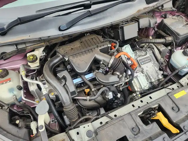 日産 ノート X 茨城県 2021(令3)年 8万km ピンク メーカーオプション9型ナビ/フルセグTV/アラウンドビューモニター/ビルトインETC2.0/ドライブレコーダー/デジタルルームミラー/レーダークルーズコントロール/フロント/バックソナー/プロパイロット/後側方車両検知機能/SOSコール/全方位運転支援システム/・エマージェンシーブレーキ/・前後踏み間違い衝突防止アシスト/・標識検知機能/・車線逸脱防止支援システム/メーカーオプションLEDヘッドランプ/ステアリングスイッチ/スマートキー/プッシュエンジンスターター/禁煙車