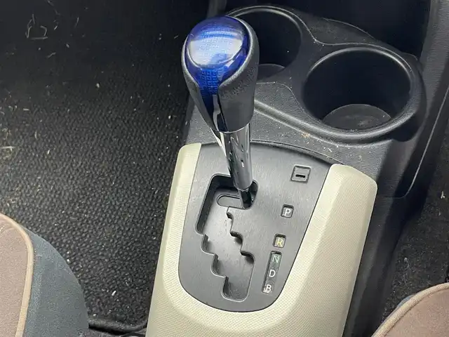 トヨタ アクア G 滋賀県 2012(平24)年 12.6万km シトラスオレンジマイカメタリック 純正HDDナビ/【Bluetooth/SD/HDD/フルセグ】/バックカメラ/シートヒーター/テレビキャンセラー/純正LEDライト/ETC