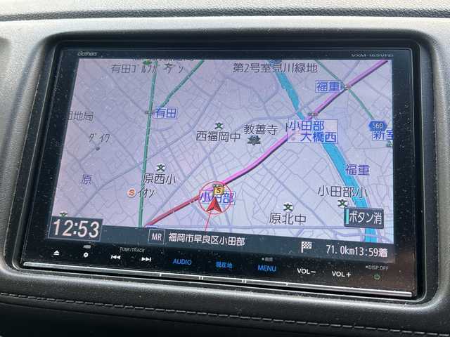 ホンダ ヴェゼル ハイブリッド 福岡県 2016(平28)年 9.2万km ホワイトオーキッドパール 純正ナビ・AM/FM・CD/DVD/フルTV・USB・HDMI・AUX/純正フロアマット/ETC（ビルド）/パドルシフト/クルーズコントロール/シートヒーター（D.N)/ブレーキホールド/横滑り防止/オートライト/車両接近通報装置/ウィンドシールドデアイサー/電動格納ミラー