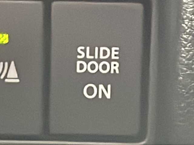 スズキ スペーシア ギア HYBRID XZ 道北・旭川 2021(令3)年 2.9万km オフブルーメタリック/ガンメタリック2トーンルーフ /4WD//禁煙車//純正ナビ/BT/CD/DVD/USB/SD/フルセグ//アイドリングストップ//クリアランスソナー//ACC//PCBS//前方衝突軽減ブレーキ//誤発進抑制機能//車線逸脱警報//ふらつき警報//先行車発進お知らせ//革巻きステアリング//ステアリングスイッチ//前席シートヒーター//両側パワースライドドア//オートライト//オートマチックハイビーム//LEDヘッドライト//フォグランプ//全方位カメラ//ドライブレコーダー//HUD//サーキュレーター//ドアバイザー//サンシェード//純正AW夏タイヤ積み込み//純正エンジンスターター//純正フロアマット//ルーフレール//取扱説明書//保証書