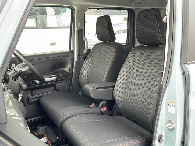 スズキ スペーシア ギア HYBRID XZ 道北・旭川 2021(令3)年 2.9万km オフブルーメタリック/ガンメタリック2トーンルーフ /4WD//禁煙車//純正ナビ/BT/CD/DVD/USB/SD/フルセグ//アイドリングストップ//クリアランスソナー//ACC//PCBS//前方衝突軽減ブレーキ//誤発進抑制機能//車線逸脱警報//ふらつき警報//先行車発進お知らせ//革巻きステアリング//ステアリングスイッチ//前席シートヒーター//両側パワースライドドア//オートライト//オートマチックハイビーム//LEDヘッドライト//フォグランプ//全方位カメラ//ドライブレコーダー//HUD//サーキュレーター//ドアバイザー//サンシェード//純正AW夏タイヤ積み込み//純正エンジンスターター//純正フロアマット//ルーフレール//取扱説明書//保証書