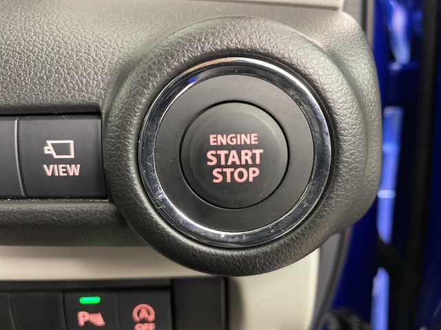 スズキ スイフト HYBRID MZ 道央・札幌 2023(令5)年 0.4万km キャラバンアイボリーパールM / シルバー2トーン ・４ＷＤ　/スズキセーフティサポート/・デュアルセンサーブレーキサポート２　/・ブラインドスポットモニター/・ドライバーモニタリングシステム/・アダプティブクルーズコントロール/・純正9インチメモリーナビゲーション/・CD/DVD/BT/フルセグTV/・スズキコネクト　/・バックカメラ/全方位カメラ　/・オートクルーズコントロール　/・シートヒーター＆リヤヒーターダクト/・マニュアルモード付パドルシフト/・アダプティブハイビームシステム/・オートライト/ＬＥＤライト/プレミアムUV＆IRカットガラス