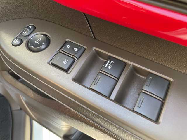 ホンダ Ｎ ＢＯＸ L 石川県 2021(令3)年 5.3万km パール 純正ナビ　フルセグＴＶ　バックカメラ　ＬＥＤヘッドライト　ＥＴＣ　ドラレコ　パワースライド　シートヒーター　ホンダセンシング　レーダークルーズ　オートエアコン　オートライト　保証書