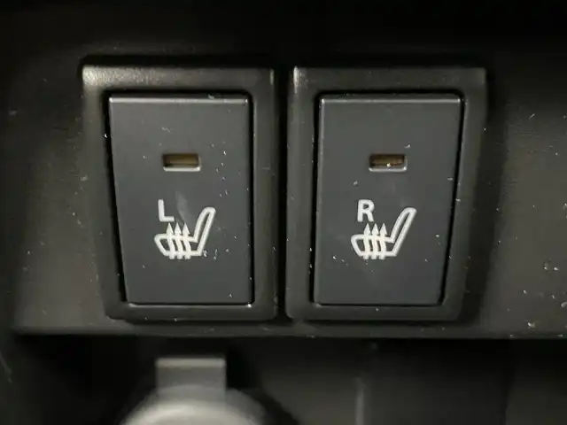 スズキ ハスラー HYBRID G 富山県 2022(令4)年 2.1万km アクティブイエロー/ソフトベージュメタリック 純正9インチナビ/(AM/FM/CD/DVD/USB/BT)/フルセグTV/アラウンドビューモニター/衝突被害軽減ブレーキ/アダプティブクルーズコントロール/レーンキープアシスト/オートマチックハイビーム/LEDヘッドライト/リアパーキングセンサー/前席シートヒーター/ビルトインETC/前席シートヒーター/アイドリングストップ/スマートキー/プッシュスタート