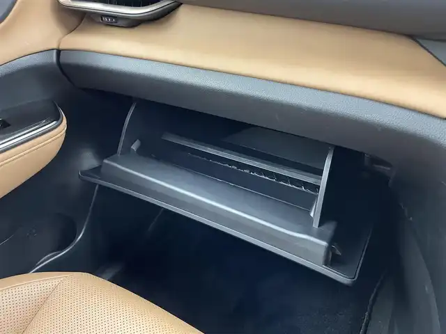 トヨタ クラウン スポーツ Z 埼玉県 2024(令6)年 2.1万km ブラック モデリスタエアロ/パノラマルーフ/デジタルインナーミラー/純正12.3インチディスプレイオーディオ/トヨタセーフティーセンス/ヘットアップディスプレイ/トヨタチームメイトアドバンストパーク/ブラインドスポットモニター/パノラミックビューモニター/パワーバックドア/コーナーセンサー/レザーシート/前席パワーシート/前席シートヒーター/前席ベンチレーション/ステアリングヒーター/運転席シートメモリー/ワイヤレス充電/AC１００V/LEDオートライト/ビルトインETC2.0/ドアバイザー/スペアキー