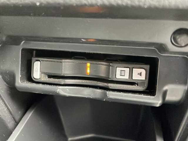 トヨタ ヴェルファイア 2．4Z プラチナセレクション 新潟県 2010(平22)年 15.4万km ホワイトパールクリスタルシャイン 社外SDナビ/フルセグＴＶ・Bluetooth接続・CD/ＤＶＤ再生/両側電動ドア/バックカメラ/コーナーセンサー/クルーズコントロール/フリップダウンモニター/レザーシート/電動リアゲート/ドライブレコーダー/ETC/フォグランプ/スマートスペアキー有/プッシュスタート/純正フロアマット/社外18インチＡＷ