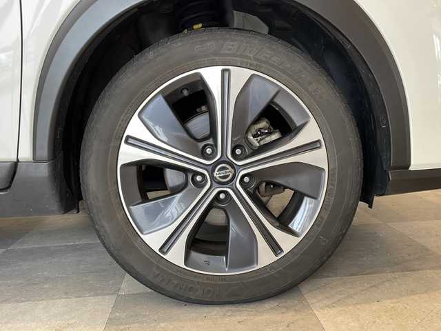 日産 キックス X ツートーンインテリアED 福井県 2020(令2)年 7.4万km ブリリアントホワイトパール 純正9インチナビ/フルセグTV/アラウンドビューモニター/セーフティアシスト/プロパイロット/ビルトインETC/ドライブレコーダー/レザーシート/シートヒーター/革巻きステアリング/ステアリングヒーター/インテリジェントルームミラー/オートライト/LEDヘッドライト/純正AW/純正フロアマット/プッシュスタート/スマートキー/ステアリングスイッチ/フォグランプ