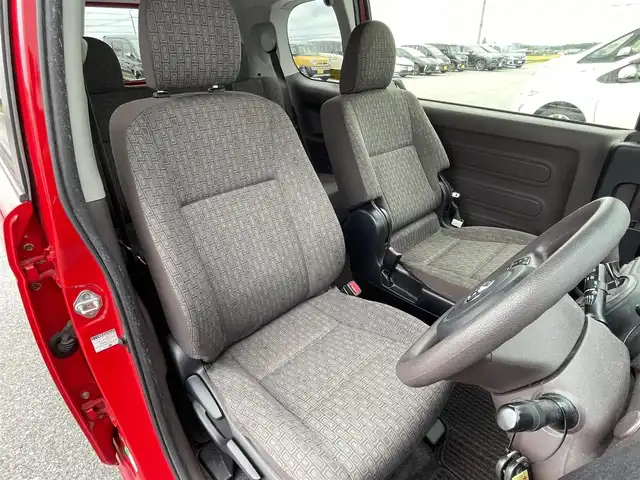 トヨタ ポルテ X 滋賀県 2012(平24)年 10.9万km スーパーレッドⅤ 純正ナビ/・Bluetooth/・フルセグ/・バックカメラ/片側パワースライドドア/電動格納ミラー/フォグライト/純正フロアマット/EBD（電子制動力配分装置）