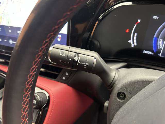 レクサス ＮＸ 350h Fスポーツ 千葉県 2022(令4)年 2.7万km ソニッククロム マークレビンソンサウンド　/パノラマルーフ　/赤黒革シート　/オレンジキャリパー　/ＡＣＣ　/ナビ　/ＴＶ　/３６０°シートＨ　/ベンチレーション　/３眼ＬＥＤライト　/ＨＵＤ　/おくだけ充電　/デジタルインナーミラー