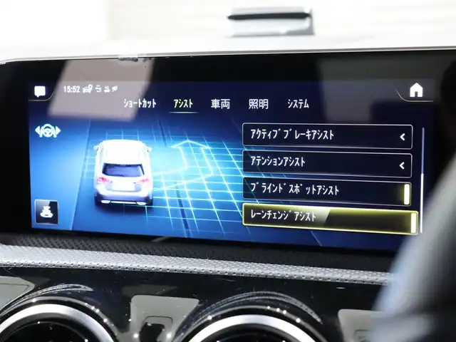 メルセデス・ベンツ Ｍ・ベンツ Ａ２００ｄ AMGライン 静岡県 2019(令1)年 2.7万km ポーラホワイト 衝突軽減ブレーキ　/半革　/ＡＣＣ　/純正ナビＴＶ　/ＬＥＤ　/ＥＴＣ　/パドルシフト　/シートキネティクス　/パワーシート／ヒーター　/純正１８ＡＷ　/コーナーセンサー　/パーキングアシスト　/キーレスゴー