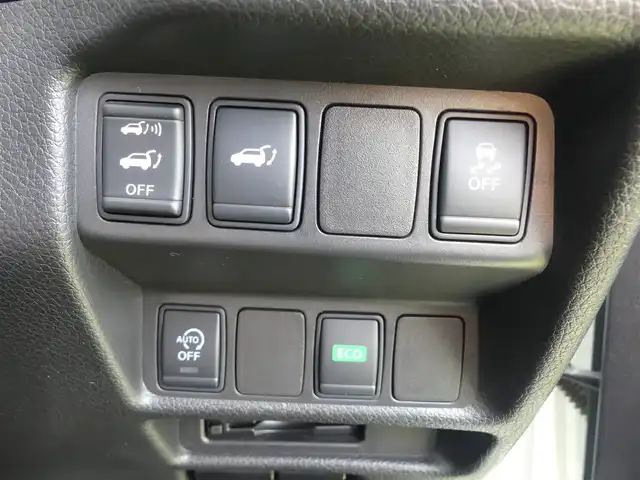日産 エクストレイル 20Xt エマージェンシーブレーキ 千葉県 2016(平28)年 2.1万km ブリリアントホワイトパール エマージェンシーブレーキ/クルーズコントロール/アイドリングストップ/カブロンシート/前席シートヒーター/純正SDナビ/地デジTV/【DVD/CD再生機能　Bluetooth接続】/アラウンドビューモニター/ドライブレコーダー（CA-XDR71GD）/ETC/LEDヘッドライト/フォグライト/ウインカーミラー/コーナーセンサー/純正17インチアルミホイル/インテリジェントキー
