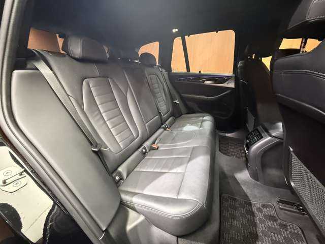 ＢＭＷ Ｘ３ M40d 千葉県 2019(令1)年 4.5万km サファイアブラックP パノラマＳＲ　/ハイラインＰＫＧ　/ｈ／ｋサウンド/純正ナビ　/３６０°カメラ　/ＡＣＣ　/ＨＵＤ　/黒革　/シートヒーター　/パワーシート　/アンビエントライト　/ＬＥＤヘッドライト　/オートライト　/電動リアゲート
