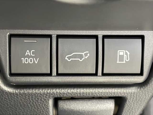 トヨタ プリウス Z 千葉県 2023(令5)年 2.6万km プラチナホワイトパールマイカ 衝突軽減ブレーキ/レーンキープアシスト/レーダークルーズコントロール/オートマチックハイビーム/モデリスタエアロ/全方位カメラ/純正メモリナビ/（フルセグ/Bluetooth/FM/AM/タイプC接続）/ステアリングスイッチ/ステアリングヒーター/ビルトインETC2.0/アイドリングストップ/ブラインドスポットモニター/レザーシート/シートヒーター（運転席＋助手席）/エアシート（運転席＋助手席）/スマートキー/LEDヘッドライト/フォグライト/電動格納ミラー/デジタルインナーミラー/純正フロアマット/純正サイドバイザー/W＋サイド＋カーテンエアバッグ/純正19インチアルミホイール