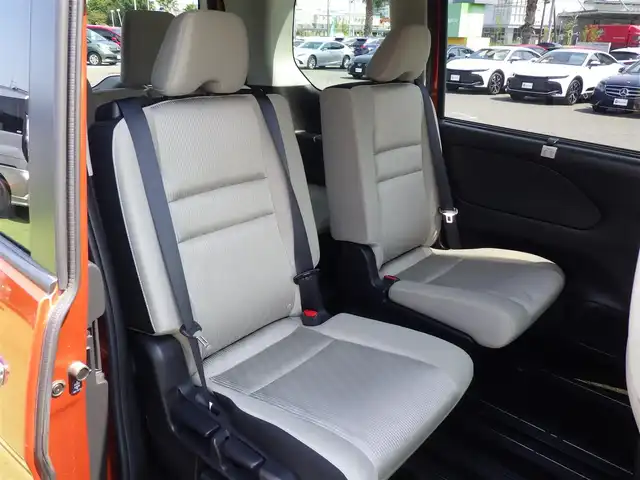 日産 セレナ ハイウェイスター V 千葉県 2020(令2)年 4万km サンライズオレンジ/ダイヤモンドブラック 195/60R16/エマージェンシーブレーキ/プロパイロット/インテリジェントパーキングアシスト/インテリジェントクルーズコントロール/ハンズフリー両側パワースライドドア/純正SDナビ/地デジTV/【BD/DVD/CD再生機能　Bluetooth接続】/アラウンドビューモニター/ドライブレコーダー（DJ4-D）/フリップダウンモニター/革巻きステアリング/ステアリングスイッチ/ETC（2.0）/LEDヘッドライト/ウインカーミラー/コーナーセンサー/純正16インチアルミホイル/サイド/カーテンエアバッグ/インテリジェントキー