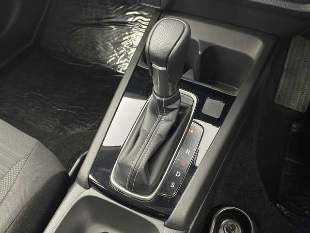 ホンダ ＷＲ－Ｖ X 栃木県 2025(令7)年 0.1万km未満 プラチナホワイトパール 登録済み未使用車/ホンダセンシング/・プリクラッシュブレーキ/・車線逸脱防止/・踏み間違い衝突軽減/・パーキングセンサー警報/・横滑り防止/電動格納ミラー/ステアリングスイッチ/リアワイパー/プッシュスタート/スマートキー