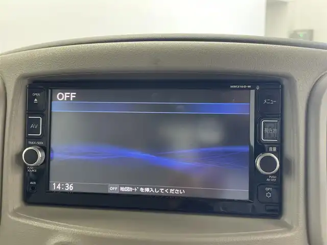 日産 キューブ 15X 群馬県 2016(平28)年 8.3万km ビターショコラ 純正７インチナビ　バックカメラ　ベンチシート　アイドリングストップ　スマートキー　スペアキー　横滑り防止装置　盗難防止装置　ドライブレコーダー　ダブルエアバッグ　純正フロアマット　オートエアコン　禁煙