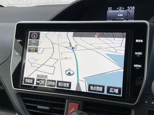 トヨタ エスクァイア Gi 宮崎県 2017(平29)年 6.1万km ボルドーマイカメタリック TRDエアロ/純正ナビ/(AM.FM.Bluetooth.DVD.CD.USB)/フルセグTV/バックカメラ/両側パワースライドドア/ETC/クルーズコントロール/前後ドライブレコーダー/フリップダウンモニター/シートヒーター/ステアリングスイッチ/オートライト/オートマチックハイビーム/電格ミラー/パワーウィンドウ/パワーステアリング