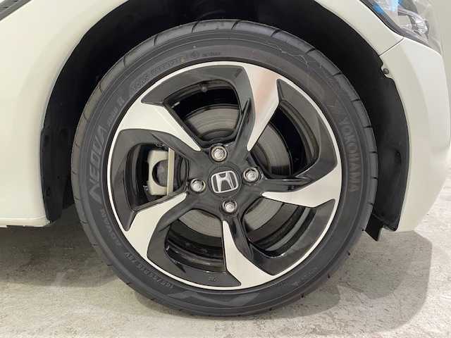 ホンダ Ｓ６６０ α 宮城県 2016(平28)年 0.4万km プレミアムスターホワイトパール 6速MT/ワンオーナー/シティブレーキアクティブシステム/クルーズコントロール/セレクトモード/プッシュスタート/オートライト/LEDヘッドライト/パワーリアウィンドウ/ETC/アンチロックブレーキシステム/横滑り防止装置/純正アルミホイール/純正フロアマット