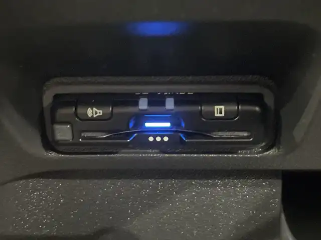 ホンダ Ｎ ＢＯＸ カスタム ターボ 栃木県 2023(令5)年 2.4万km メテオロイドグレーメタリック ターボ/純正ナビ/　（CD/DVD/フルセグTV/Bluetooth/MSV）/バックカメラ/フリップダウンモニター/ホンダセンシング/・衝突軽減ブレーキ/・誤発進抑制機能/・アダプティブクルーズコントロール/・車線維持支援システム/・路外逸脱抑制機能/・先行車発進お知らせ機能/・標識認識機能/・オートハイビーム/前後コーナーセンサー/ETC/両側パワースライドドア/ハーフレザーシート/純正AW/チップアップシート/LEDヘッドライト/サイド+カーテンエアバック