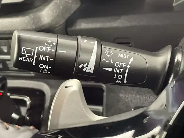 ホンダ Ｎ ＢＯＸ カスタム ターボ 栃木県 2023(令5)年 2.4万km メテオロイドグレーメタリック ターボ/純正ナビ/　（CD/DVD/フルセグTV/Bluetooth/MSV）/バックカメラ/フリップダウンモニター/ホンダセンシング/・衝突軽減ブレーキ/・誤発進抑制機能/・アダプティブクルーズコントロール/・車線維持支援システム/・路外逸脱抑制機能/・先行車発進お知らせ機能/・標識認識機能/・オートハイビーム/前後コーナーセンサー/ETC/両側パワースライドドア/ハーフレザーシート/純正AW/チップアップシート/LEDヘッドライト/サイド+カーテンエアバック
