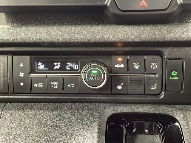 ホンダ Ｎ ＢＯＸ カスタム ターボ 栃木県 2023(令5)年 2.4万km メテオロイドグレーメタリック ターボ/純正ナビ/　（CD/DVD/フルセグTV/Bluetooth/MSV）/バックカメラ/フリップダウンモニター/ホンダセンシング/・衝突軽減ブレーキ/・誤発進抑制機能/・アダプティブクルーズコントロール/・車線維持支援システム/・路外逸脱抑制機能/・先行車発進お知らせ機能/・標識認識機能/・オートハイビーム/前後コーナーセンサー/ETC/両側パワースライドドア/ハーフレザーシート/純正AW/チップアップシート/LEDヘッドライト/サイド+カーテンエアバック