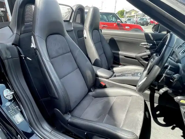 ポルシェ ７１８ボクスター 栃木県 2016(平28)年 2.8万km 黒 スポーツクロノパッケージ/20インチカレラSホイール/BOSEサウンド/ハーフレザーシート /ナビ/フルセグTV/バックカメラ/ETC/電動格納ミラー/カーボンエアロF/S/R/ウィング/2本出しテールパイプ/オートライト/ドライブレコーダー/パドルシフト