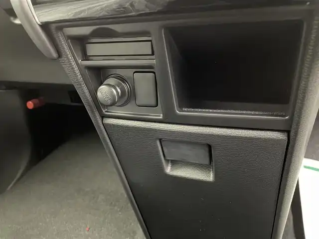 三菱 デリカＤ：５ シャモニー 宮城県 2025(令7)年 0.1千km グラファイトグレーメタリック/ブラックマイカ 登録済未使用車/オリジナルナビ取付パッケージ＋リアモニター取付パッケージ(25/300)　ステップレス　（7人）/登全周囲カメラ　/ハーフレザーシート/BSM /アダプティブクルーズコントロール /両側パワースライドドア /パワーバックドア /シートヒーター /衝突軽減ブレーキ　/車線逸脱抑制 /オートハイビーム /専用18AW