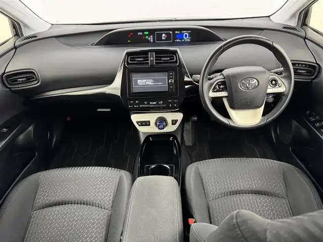 トヨタ プリウス Sセーフティプラス 福岡県 2018(平30)年 7.1万km アティチュードブラックマイカ モデリスタエアロ　/純正ナビ／フルセグＴＶ　/バックカメラ　/ビルトインＥＴＣ　/レーダークルコン　/コーナーセンサー　/衝突軽減ブレーキ　/レーンキープ　/ＰＫＳＢ　/パーキングアシスト　/純正１５インチＡＷ　/ＬＥＤ