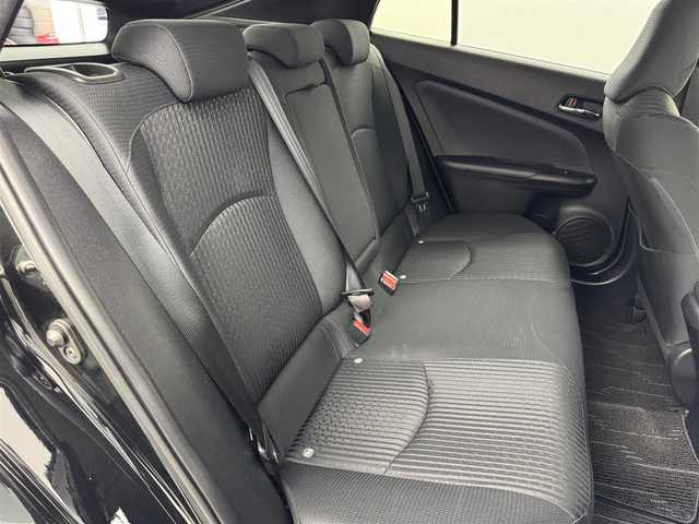 トヨタ プリウス Sセーフティプラス 福岡県 2018(平30)年 7.1万km アティチュードブラックマイカ モデリスタエアロ　/純正ナビ／フルセグＴＶ　/バックカメラ　/ビルトインＥＴＣ　/レーダークルコン　/コーナーセンサー　/衝突軽減ブレーキ　/レーンキープ　/ＰＫＳＢ　/パーキングアシスト　/純正１５インチＡＷ　/ＬＥＤ