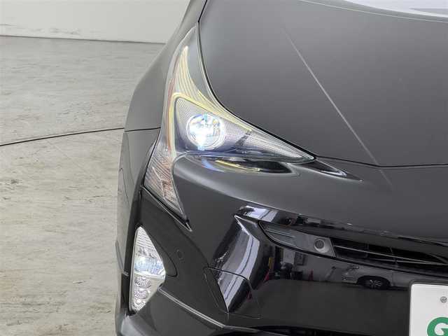 トヨタ プリウス Sセーフティプラス 福岡県 2018(平30)年 7.1万km アティチュードブラックマイカ モデリスタエアロ　/純正ナビ／フルセグＴＶ　/バックカメラ　/ビルトインＥＴＣ　/レーダークルコン　/コーナーセンサー　/衝突軽減ブレーキ　/レーンキープ　/ＰＫＳＢ　/パーキングアシスト　/純正１５インチＡＷ　/ＬＥＤ