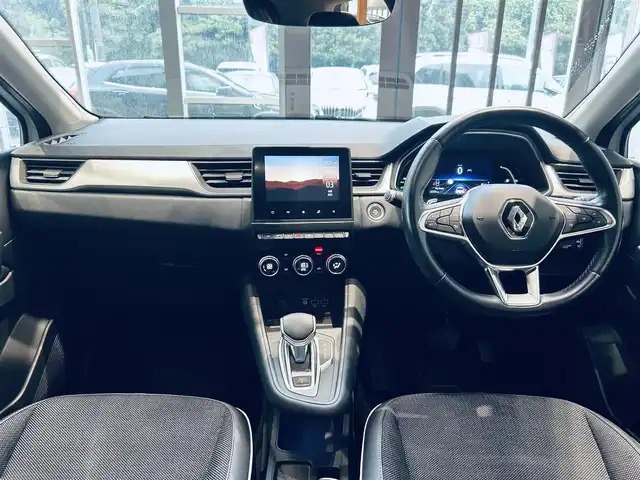 ルノー ルノー キャプチャー インテンス 大阪府 2022(令4)年 2.8万km パール 純正ディスプレイオーディオ/applecarplay/360°カメラ/ACC/純正18インチAW/LEDヘッドライト/ブラインドスポット/クリアランスソナー/ハーフレザー/シートヒーター/ステアリングヒーター/ルーフレール/パドルシフト/ETC/ドラレコ