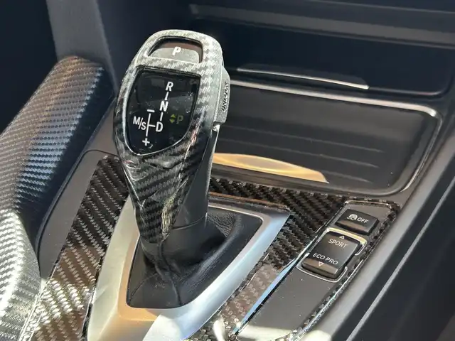 ＢＭＷ ３２０ｄ スポーツ 高知県 2015(平27)年 4.9万km アルピンホワイトⅢ コンフォートアクセス/純正HDDナビ/バックカメラ/アクティブクルーズコントロール/レザーシート/ヒートヒーター/前席パワーシート/ミラー型ETC/パドルシフト/インテリジェントセーフティ
