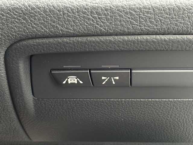 ＢＭＷ ３２０ｄ スポーツ 愛知県 2015(平27)年 4.9万km アルピンホワイトⅢ コンフォートアクセス/純正HDDナビ/バックカメラ/アクティブクルーズコントロール/レザーシート/ヒートヒーター/前席パワーシート/ミラー型ETC/パドルシフト/インテリジェントセーフティ