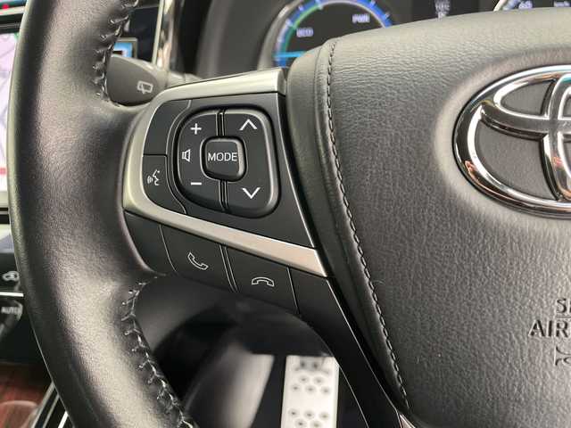 トヨタ ハリアー ハイブリッド プレミアム 長野県 2015(平27)年 3.8万km ホワイトパールクリスタルシャイン 4WD/サンルーフ/9インチ社外SDナビ（WVGA-EX900)/(ラジオ/フルセグTV/BT/DVD/SD/AUX)/バックカメラ/トヨタセーフティセンス/・クルーズコントロール/・レーンキープアシスト/・衝突被害軽減システム/盗難防止装置/電動リアゲート/社外デジタルインミラー/全方位ドライブレコーダー/ハーフレザーシート（合皮）/D席パワーシート/ステアリングスイッチ/純正ドアバイザー/18インチ純正アルミホイール/LEDヘッドライト/オートマチックハイビーム/フォグランプ/プッシュスタート/スマートキー/スペアキー/保証書/取扱説明書