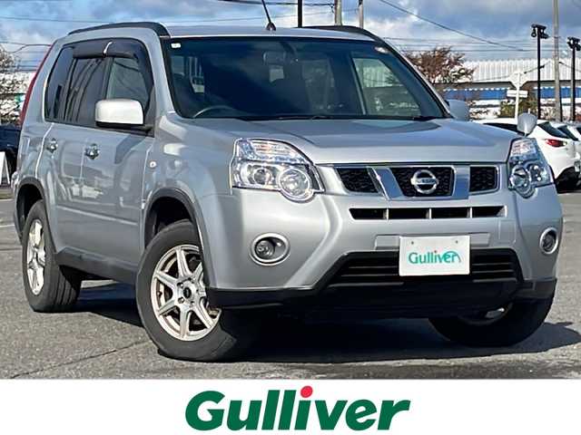 日産 エクストレイル 20S 道央・札幌 2014(平26)年 7.8万km ブリリアントシルバー ４WD/純正ディーラーOPナビ/AM/FM/CD/SD/フルセグ/横滑り防止装置/ヒルディセントコントロール/バックカメラ/ETC/ドライブレコーダー/カプロンシート/スマートキー/キーレスエントリー/HIDヘッドライト/フォグランプ/電動格納ミラー/純正フロアマット/ドアバイザー/スペアキー/社外エンジンスターター/社外AW付冬タイヤ積込/225/65/R17/2019年/山6mm